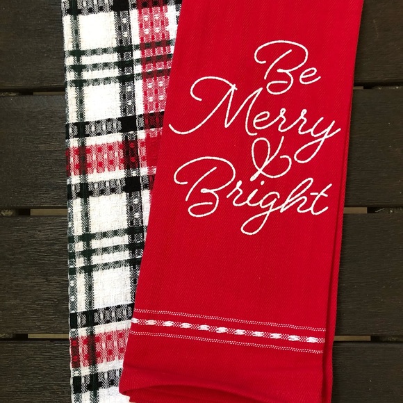 ⚠️ ‼️$5 SALE‼️ BULLSEYE 2021 Holiday Kitchen Towel Set - Picture 3 of 10